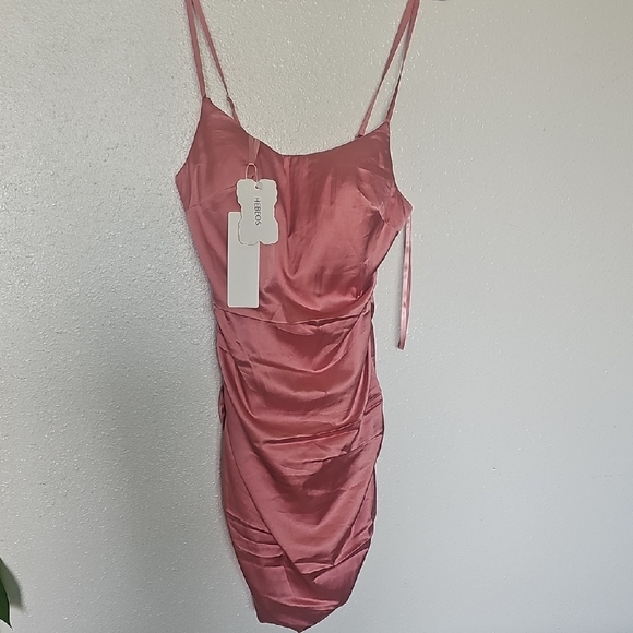 Chic Satin Mini Dress in Pink - Picture 3 of 7